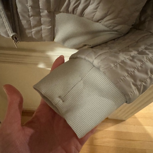 Lululemon Athletica Non-Stop Cotton Bomber Jacket Raw Linen size 6 - Picture 4 of 6